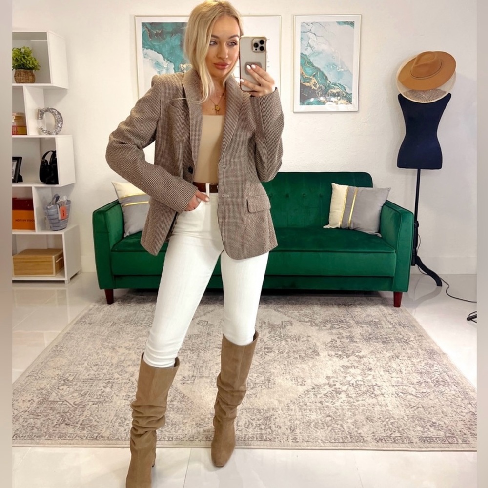 Small blazer - Picture 2 of 2